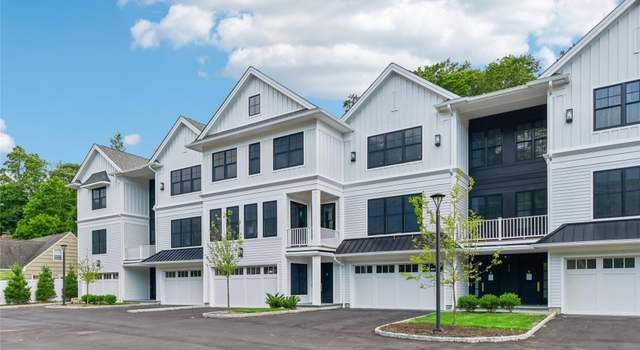 Photo of 133 Spring Rd #3, Huntington, NY 11743