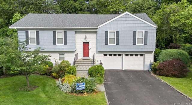 Photo of 12 Edgemont Cir, Scarsdale, NY 10583