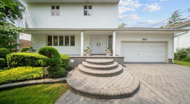 Photo of 561 Amherst Dr, Woodmere, NY 11598