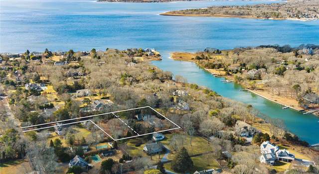 Photo of 17B & C Basket Neck Ln, Remsenburg, NY 11960