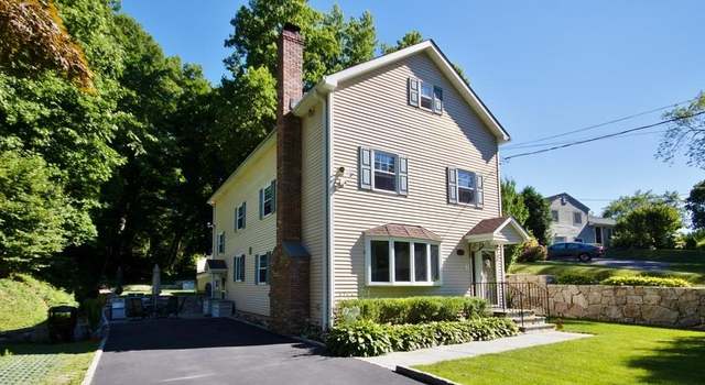 Photo of 689 Washington Ave, Pleasantville, NY 10570