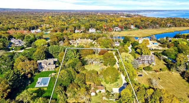 Photo of 7 Shinnecock Rd, Quogue, NY 11959