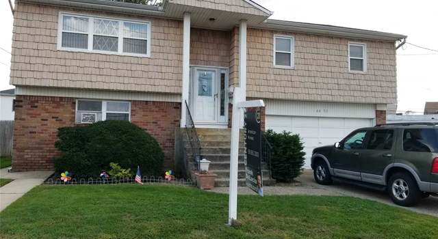 Photo of 4453 Broadway, Island Park, NY 11558