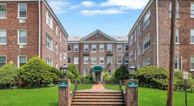 Photo of 1 Meadow Dr Unit 1B, Woodmere, NY 11598