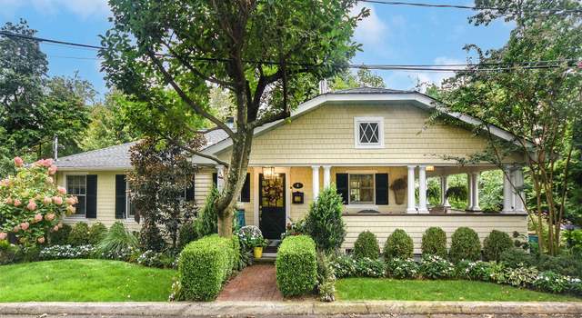 Photo of 6 Winding Way, Sea Cliff, NY 11579