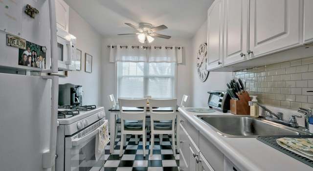 Photo of 43 N Forest Ave Unit C3, Rockville Centre, NY 11570