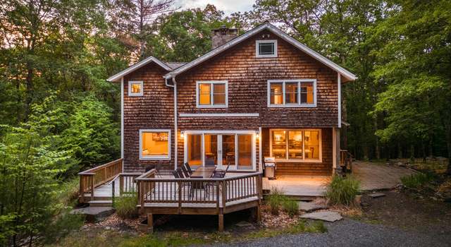 Photo of 32 Northwoods Rd, Saugerties, NY 12477