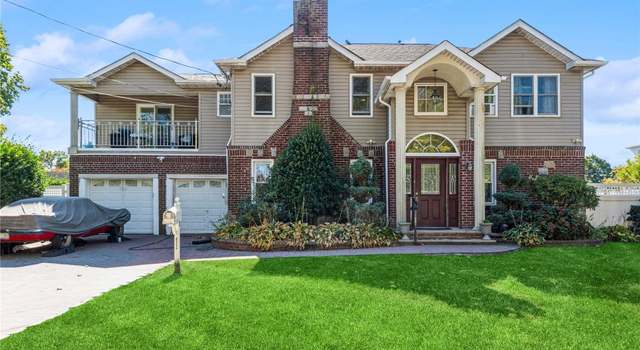 Photo of 822 Northern Pkwy, Uniondale, NY 11553