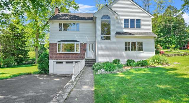 Photo of 152 Locust Rd, Pleasantville, NY 10570
