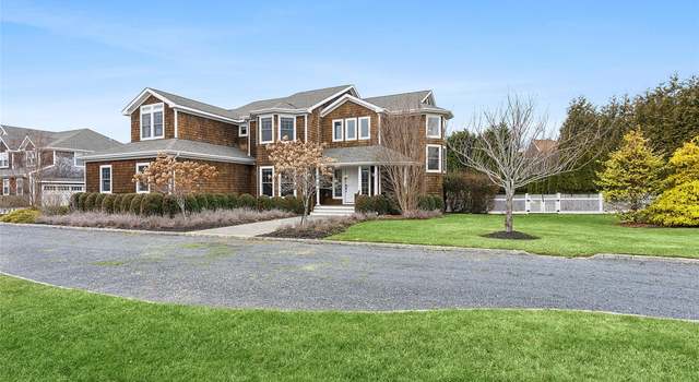 Photo of 17 Summer Dr, Southampton, NY 11968