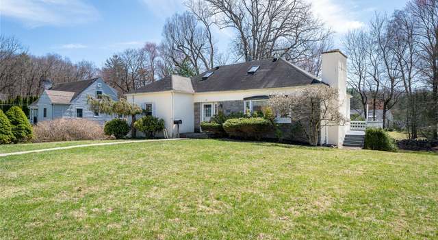 Photo of 23 Meadowbrook Ln, Mount Kisco, NY 10549