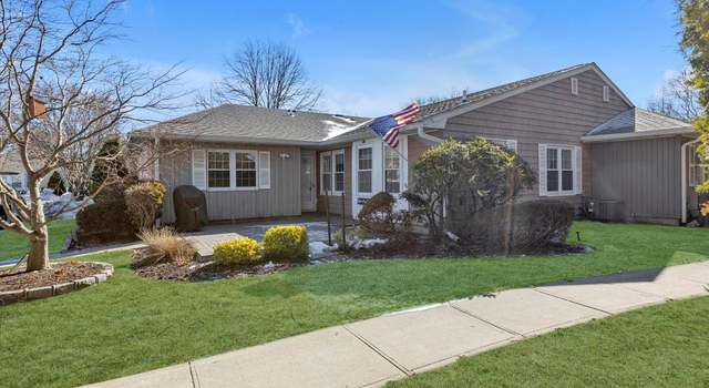 Photo of 30 Revere Dr, Sayville, NY 11782