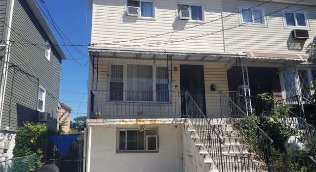 Photo of 15 Williams Ct, Far Rockaway, NY 11691
