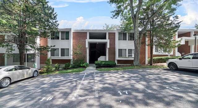 Photo of 323 Tallwood Dr #323, Hartsdale, NY 10530