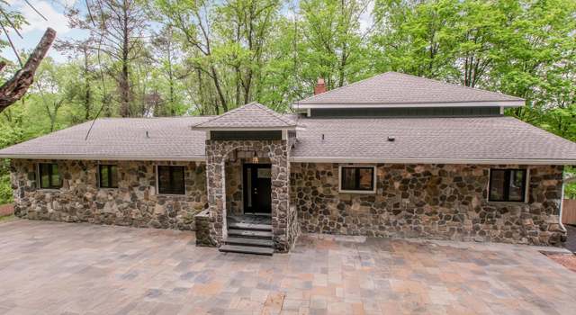 Photo of 38 Mountain Side Trl, Cortlandt Manor, NY 10567