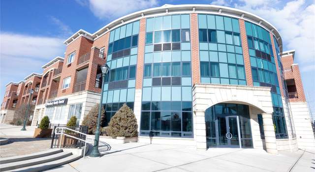 Photo of 130 Post Ave #408, Westbury, NY 11590
