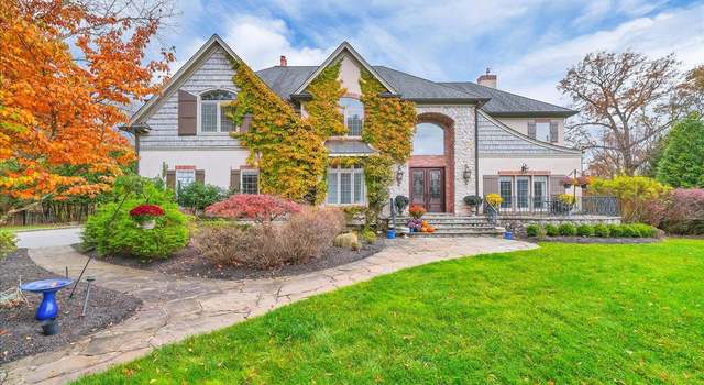 Photo of 10 Stone Meadow Ln, Airmont, NY 10901
