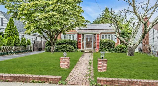 Photo of 145 Bay Ave, Hicksville, NY 11801