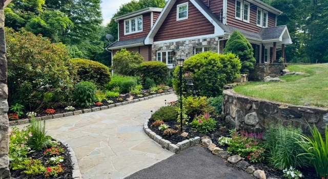 Photo of 3 Fern Rd, Mahopac, NY 10541