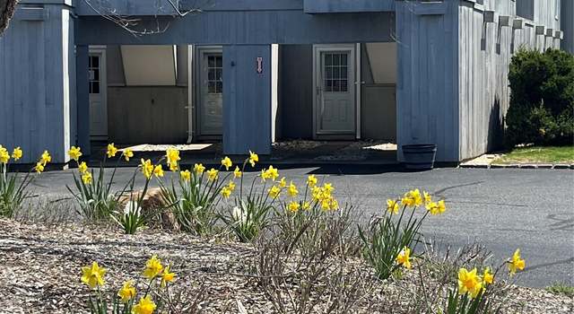 Photo of 29 Fairway Pl #14, Montauk, NY 11954