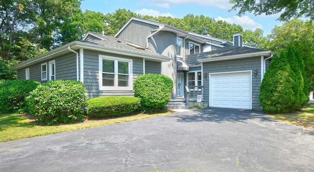 Photo of 37 Madder Lake Cir #37, Commack, NY 11725