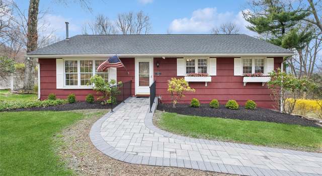 Photo of 464 Christian Herald Rd, Valley Cottage, NY 10989