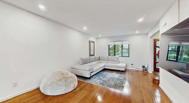 Photo of 17 Arthur Pl, Yonkers, NY 10701