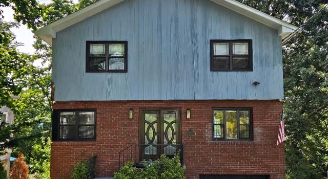 Photo of 17 Arthur Pl, Yonkers, NY 10701