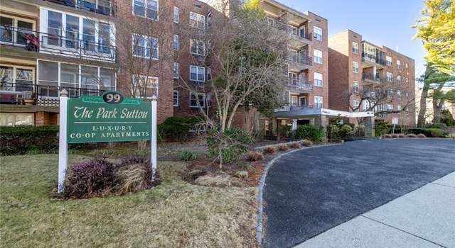 Photo of 99 Randall Unit 4 R, Freeport, NY 11520