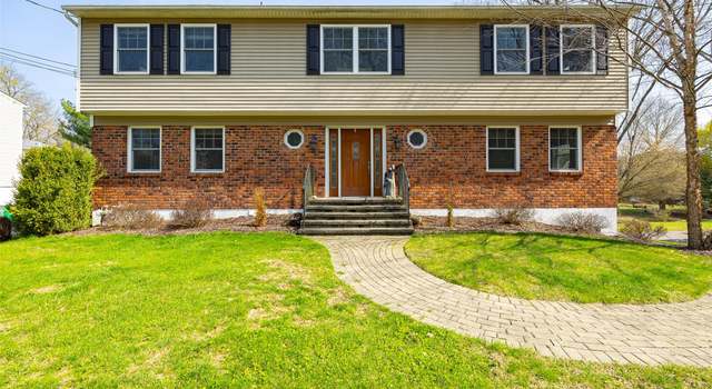Photo of 9 Miron Dr, Poughkeepsie, NY 12603
