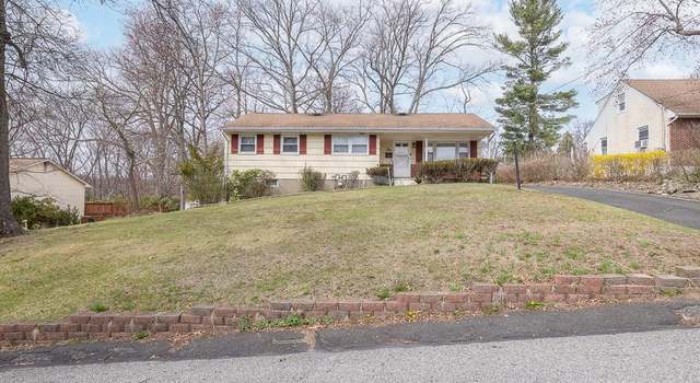 Photo of 1 Debaun Pl, Spring Valley, NY 10977