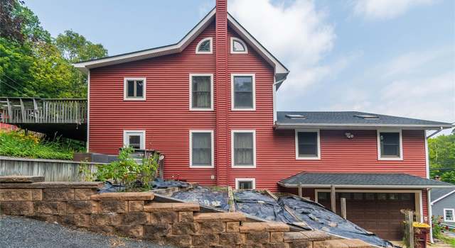 Property at 105 Jarmain Rd, Monroe, NY 10950, 2 beds, 1.5 baths
