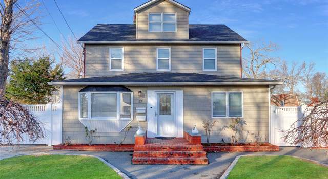 Photo of 57 Fischer Ave, Islip Terrace, NY 11752