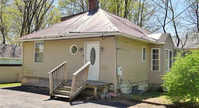 Photo of 4 Dodd Ln, Otisville, NY 10963