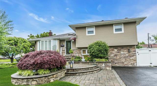 Photo of 77 Lincoln Rd S, Plainview, NY 11803