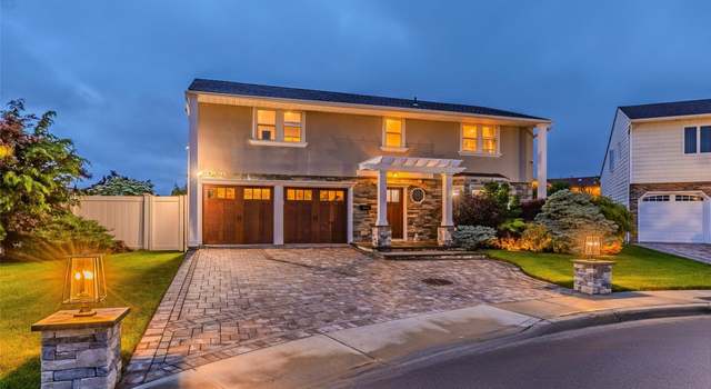 Photo of 245 Cathy Ct, Oceanside, NY 11572