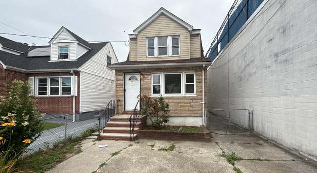 Property at 116-45 195th St, Saint Albans, NY 11412, 5 beds, 2 baths