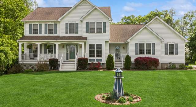 Photo of 15 Evergreen Dr, Wappingers Falls, NY 12590