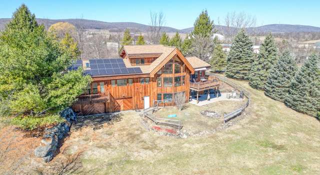 Photo of 15 Mills Pl, Milton, NY 12547