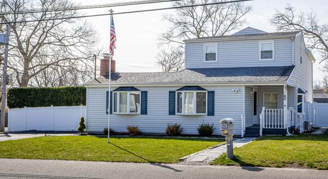 Photo of 40 Fry Blvd, Patchogue, NY 11772