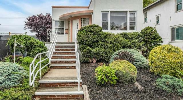 Photo of 5 E Walnut St, Long Beach, NY 11561
