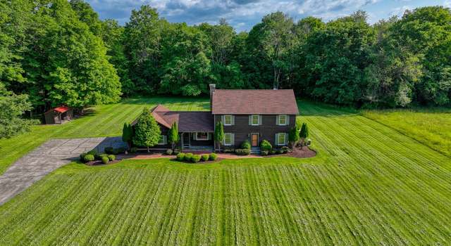 Photo of 162 Lippincott Rd, Wallkill, NY 12589