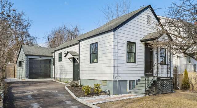 Photo of 156 Henry St, Greenwich, CT 06830
