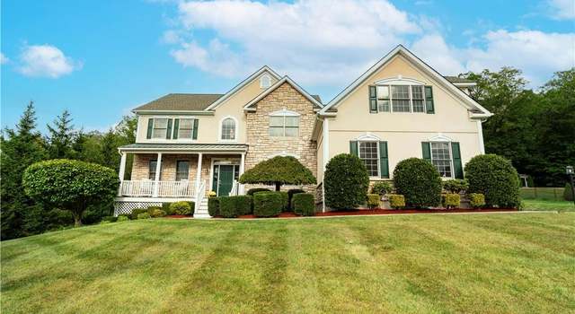 Photo of 88 Spy Glass Hl, Hopewell Junction, NY 12533
