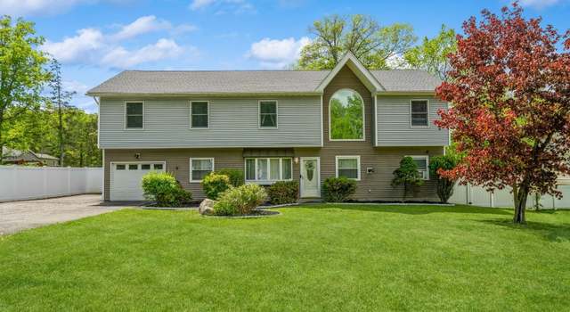 Photo of 8 Ludwig Dr, Monroe, NY 10950