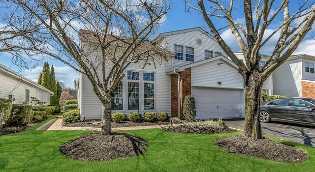 Photo of 93 Hamlet Dr #93, Commack, NY 11725