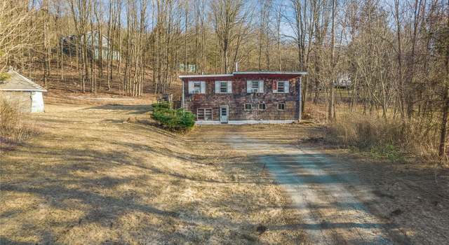 Photo of 140 Hunns Lake Rd, Stanfordville, NY 12581