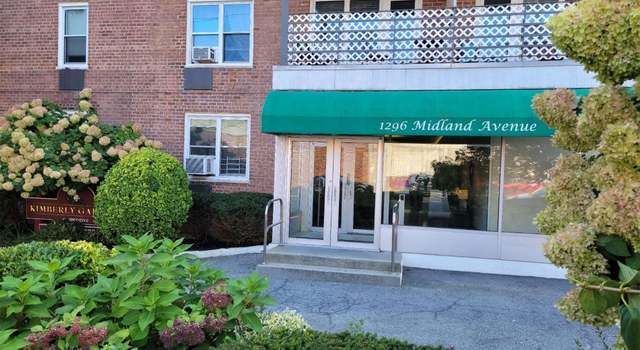 Photo of 1296 Midland Ave Unit B1, Yonkers, NY 10704