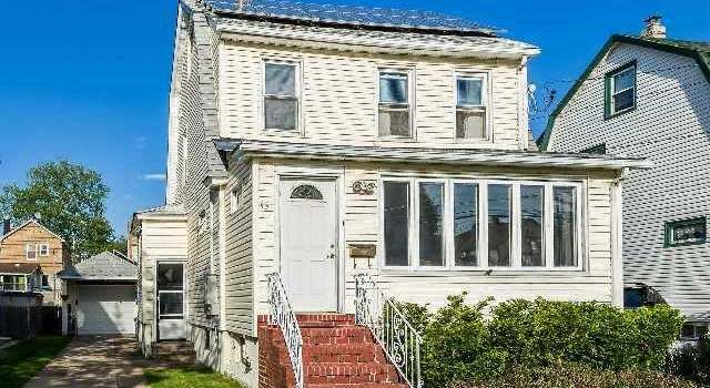 Photo of 45 Derby St, Valley Stream, NY 11581