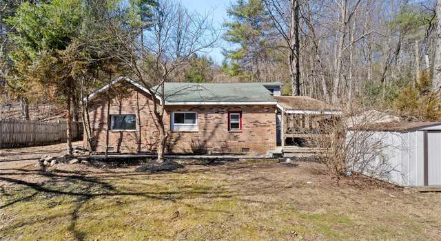 Photo of 17 Helm St, Wurtsboro, NY 12790